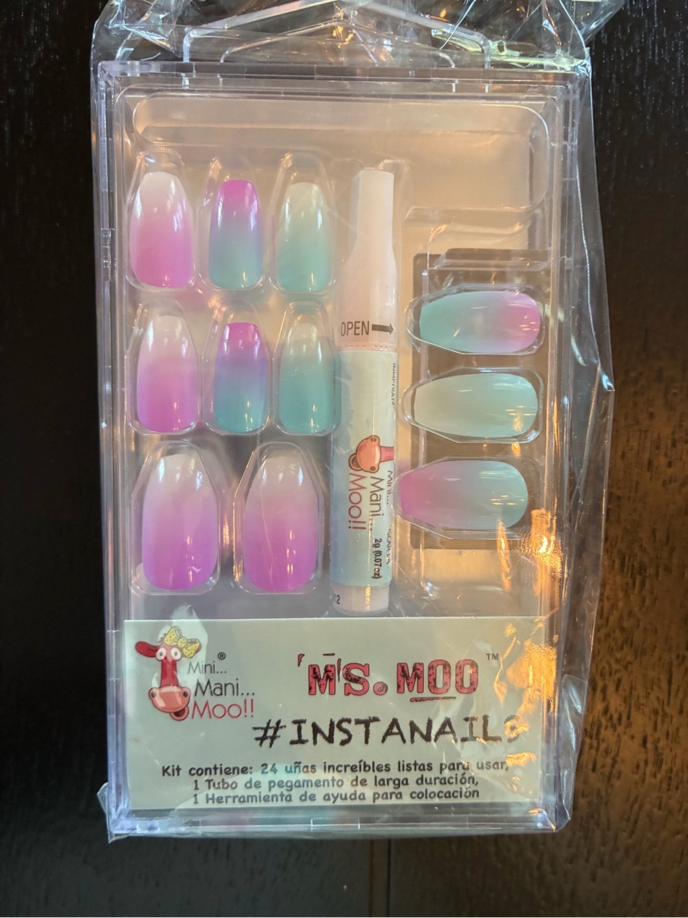 Mini Mani Moo MS. MOO #INSTANAILS Press-On Nails – Pastel Purple & Aqua Ombre